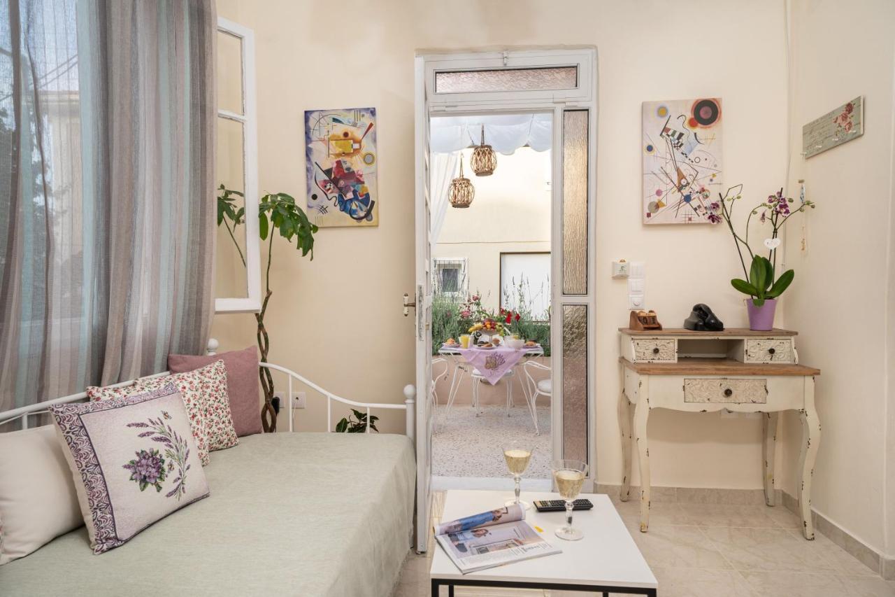 Flowers In The City - Elegant Home In Argostoli 外观 照片