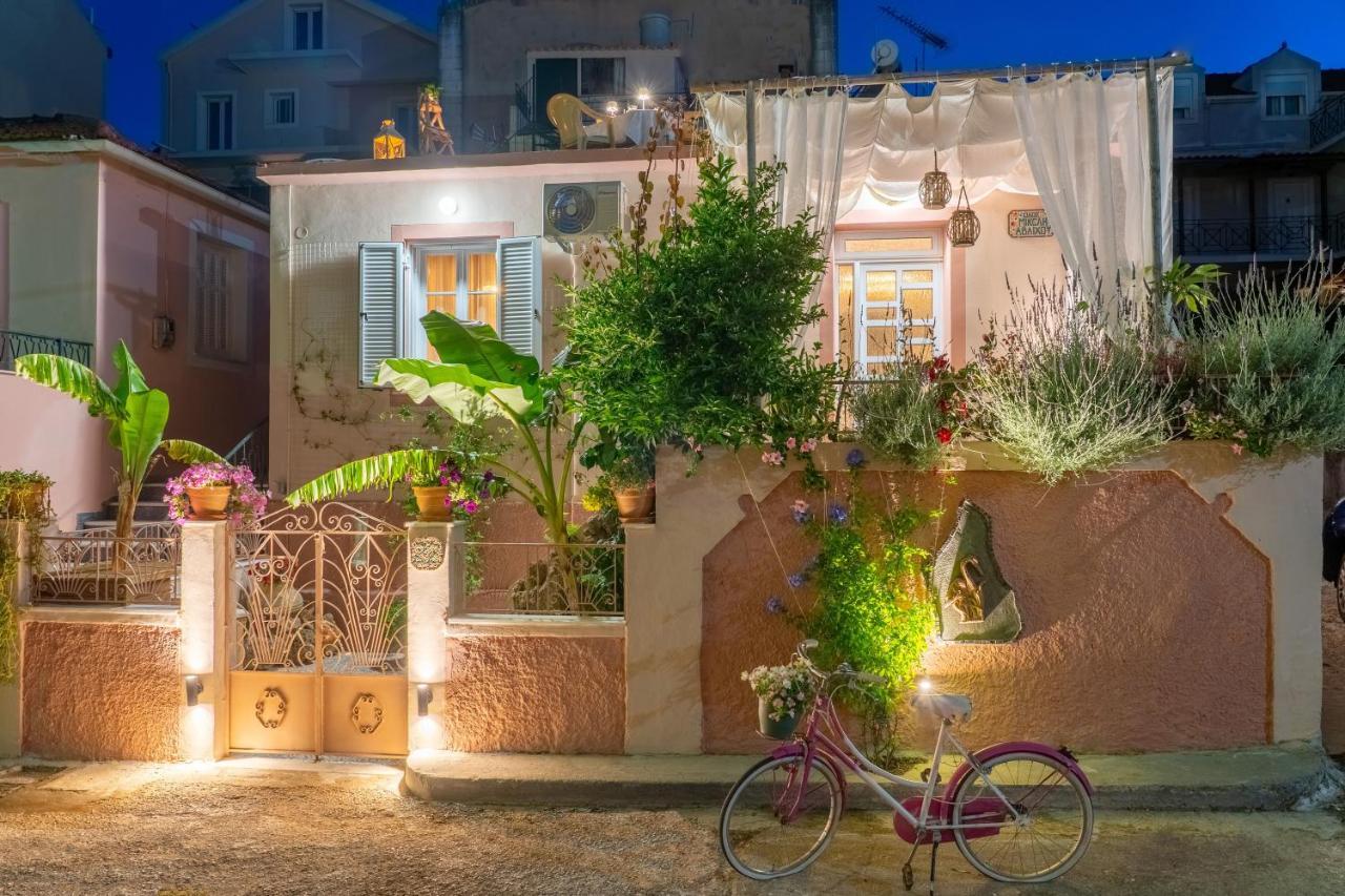 Flowers In The City - Elegant Home In Argostoli 外观 照片